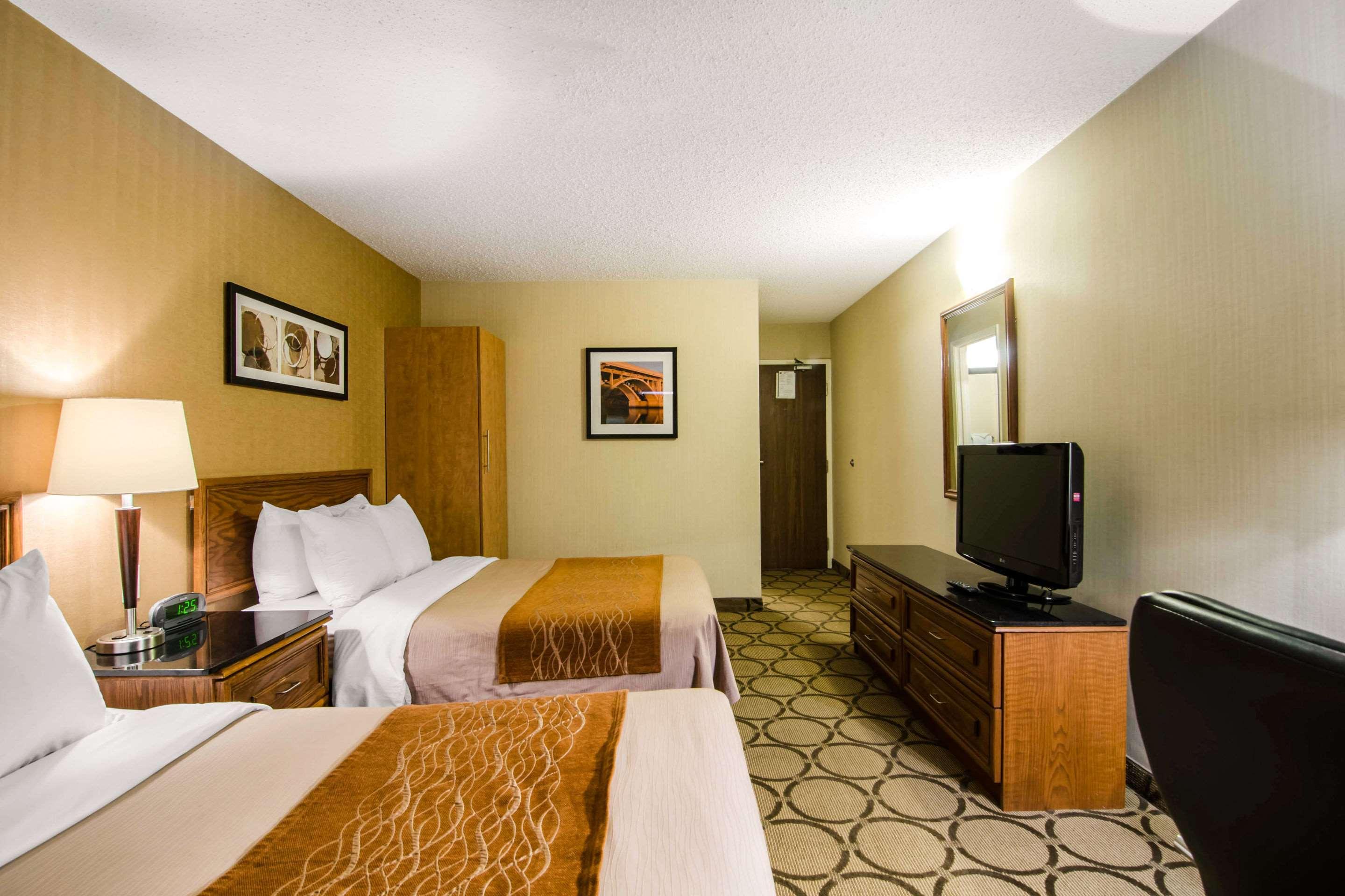 Comfort Inn East Sudbury Exteriér fotografie