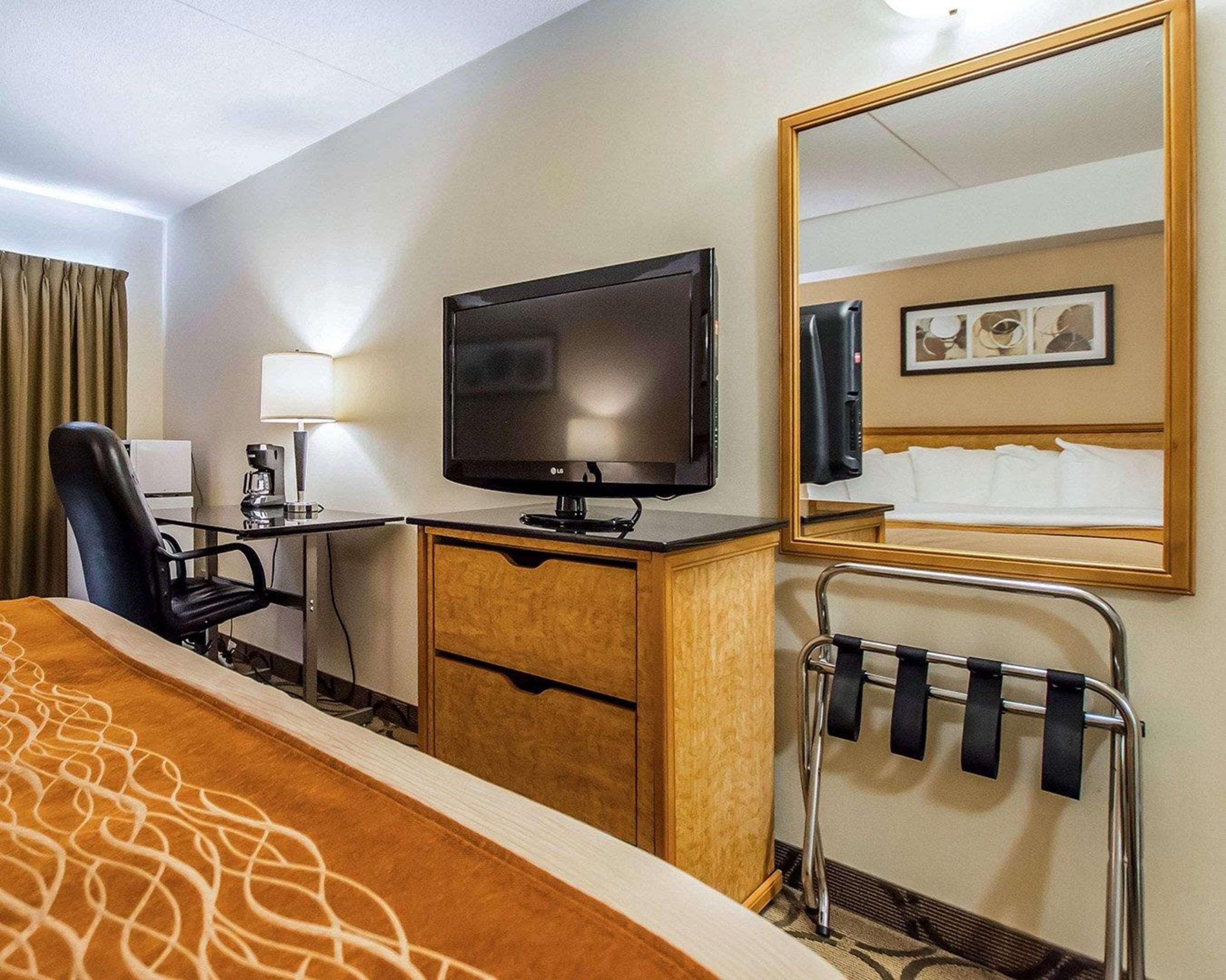 Comfort Inn East Sudbury Exteriér fotografie