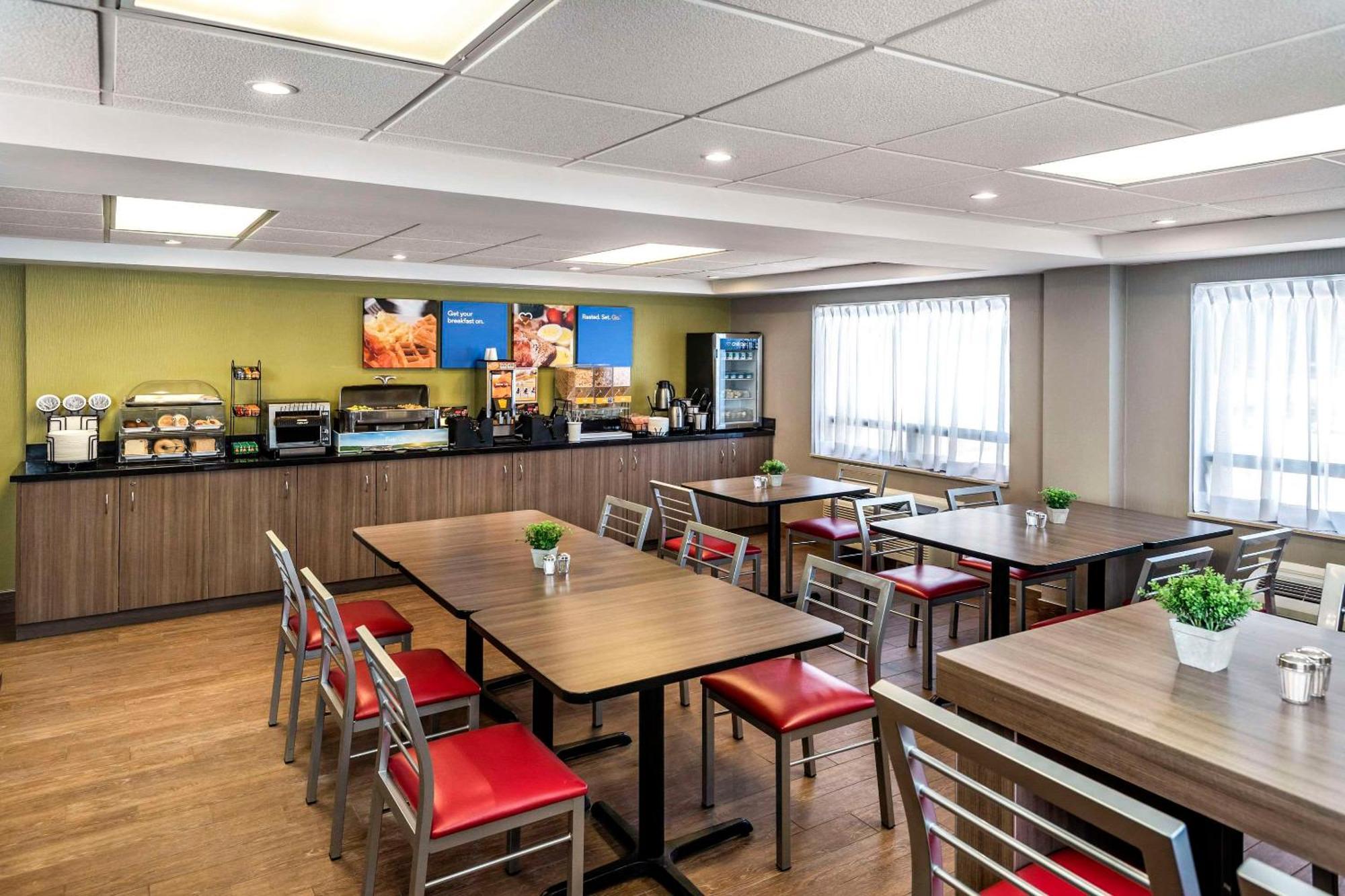 Comfort Inn East Sudbury Exteriér fotografie